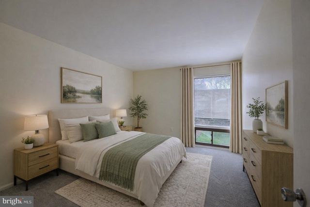 6208 LEEKE FOREST CT, Bethesda, MD 20817