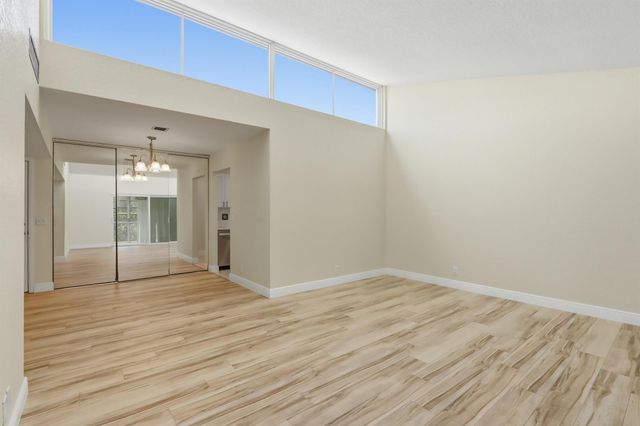 2534 Boundbrook Drive S 116, West Palm Beach, FL 33406