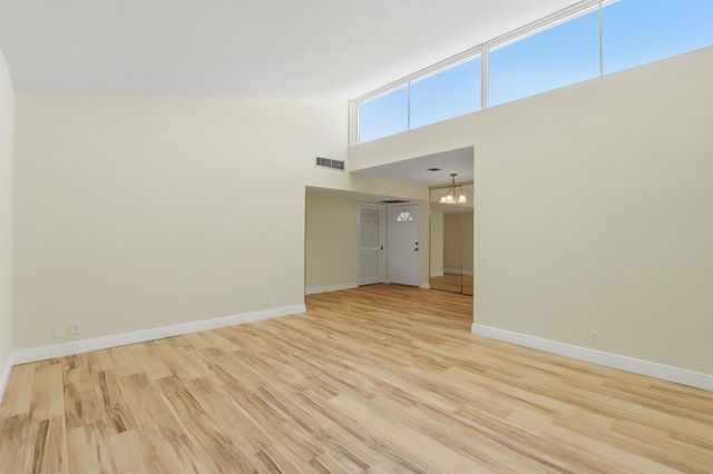 2534 Boundbrook Drive S 116, West Palm Beach, FL 33406