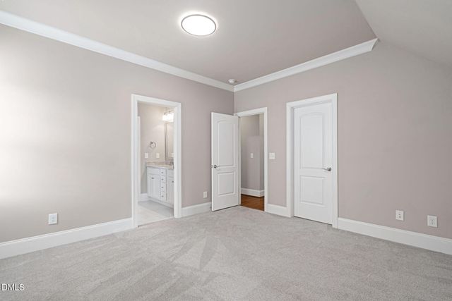 2414 Vetrina Way, Apex, NC 27502