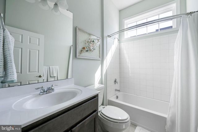 24049 BUNTING CIR, Harbeson, DE 19951