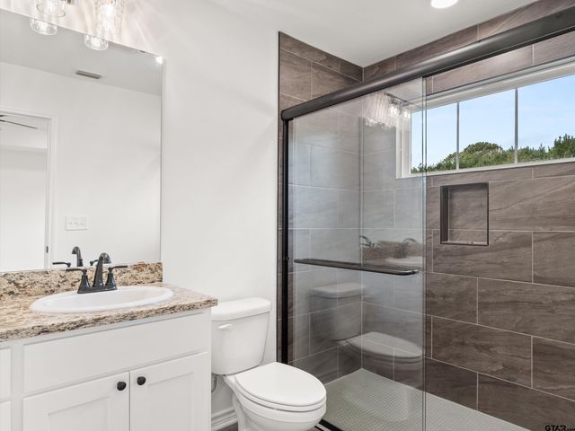 808 PR 3168, Gilmer, TX 75645