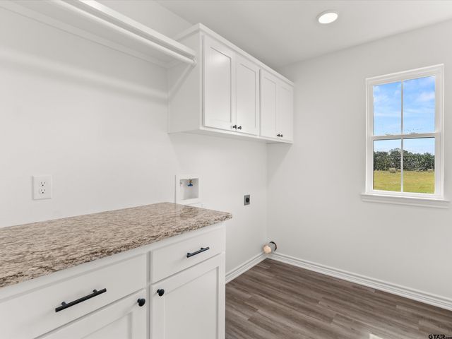 808 PR 3168, Gilmer, TX 75645