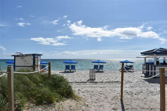 6365 Collins Ave 2106, Miami Beach, FL 33141