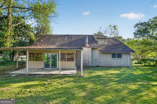 3390 Valley Bend Road, South Fulton, GA 30349