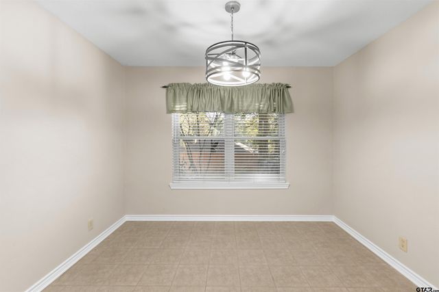 505 Bentley Ct, Tyler, TX 75703