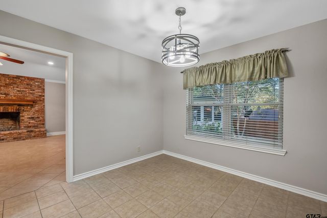 505 Bentley Ct, Tyler, TX 75703