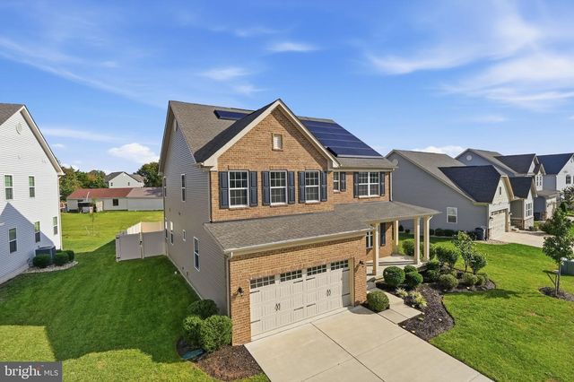 2570 SKEETER CT, Waldorf, MD 20603
