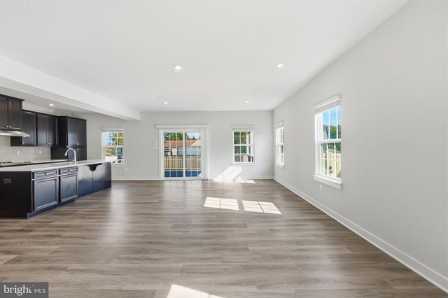 2570 SKEETER CT, Waldorf, MD 20603