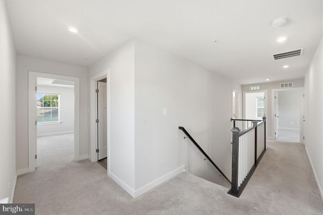 2570 SKEETER CT, Waldorf, MD 20603