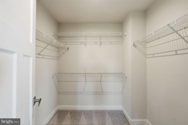 2570 SKEETER CT, Waldorf, MD 20603