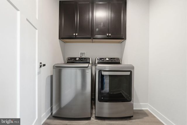 2570 SKEETER CT, Waldorf, MD 20603