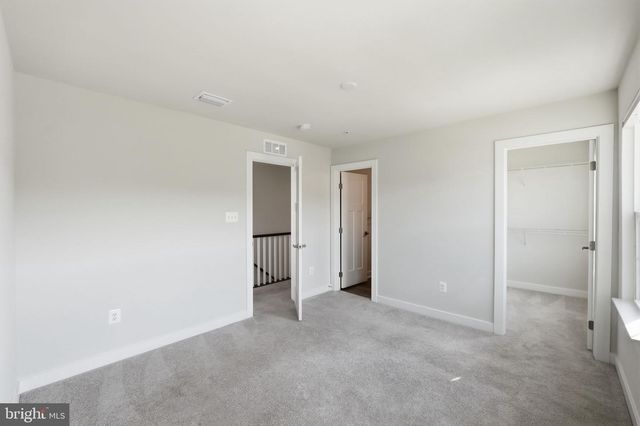 2570 SKEETER CT, Waldorf, MD 20603