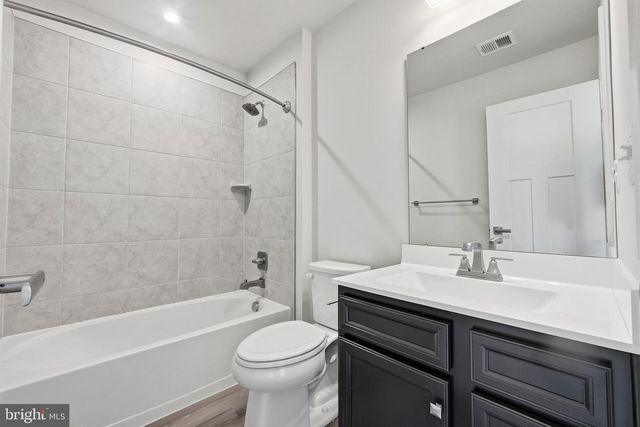 2570 SKEETER CT, Waldorf, MD 20603