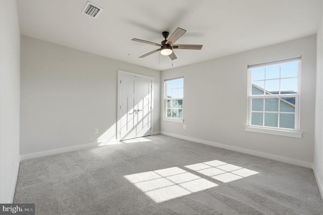 2570 SKEETER CT, Waldorf, MD 20603