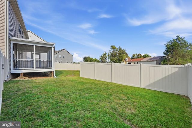 2570 SKEETER CT, Waldorf, MD 20603