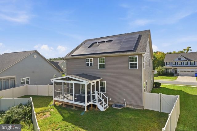 2570 SKEETER CT, Waldorf, MD 20603