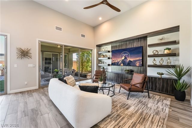 6706 DESERT CRIMSON Street, Las Vegas, NV 89148