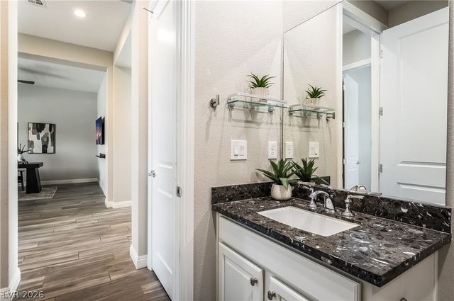 6706 DESERT CRIMSON Street, Las Vegas, NV 89148