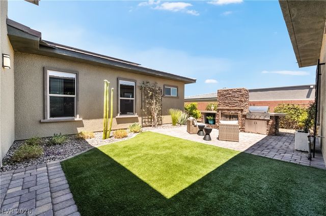 6706 DESERT CRIMSON Street, Las Vegas, NV 89148