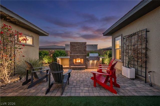 6706 DESERT CRIMSON Street, Las Vegas, NV 89148