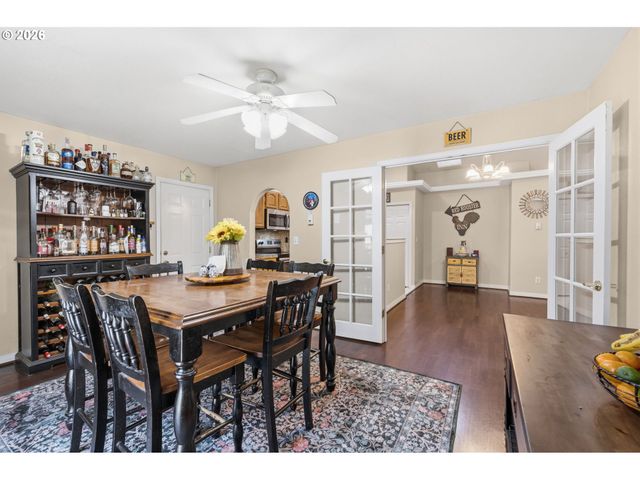 3653 WILLOWBROOK St, Eugene, OR 97404