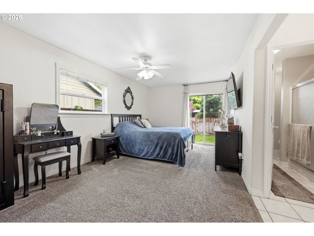 3653 WILLOWBROOK St, Eugene, OR 97404