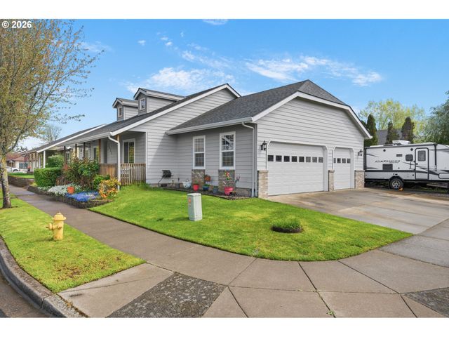 3653 WILLOWBROOK St, Eugene, OR 97404