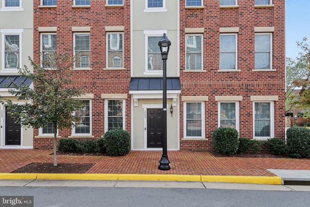 265 HIGH RAIL TER SE, Leesburg, VA 20175