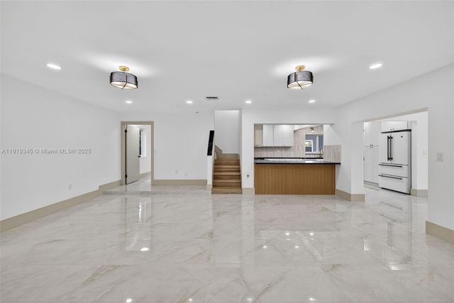 10864 SW 141st Ln, Miami, FL 33176