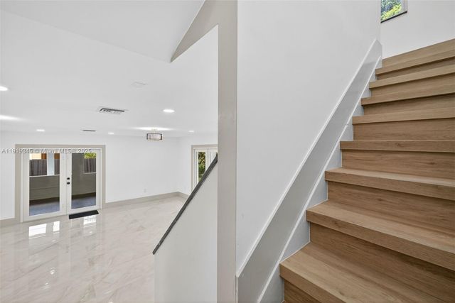 10864 SW 141st Ln, Miami, FL 33176