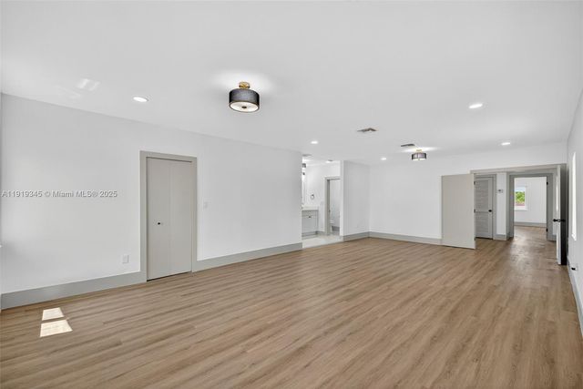 10864 SW 141st Ln, Miami, FL 33176