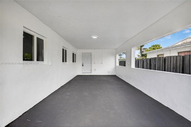 10864 SW 141st Ln, Miami, FL 33176