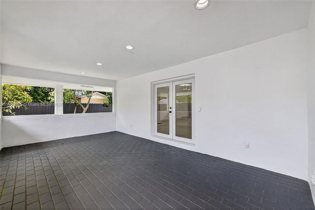 10864 SW 141st Ln, Miami, FL 33176