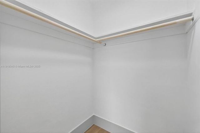 10864 SW 141st Ln, Miami, FL 33176