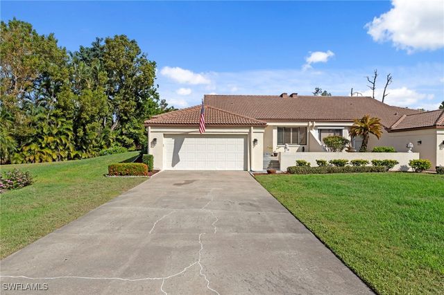 6114 Forest Villas CIR, Fort Myers, FL 33908