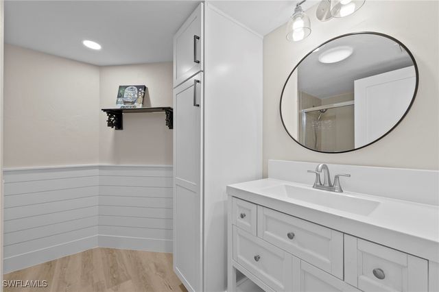 6114 Forest Villas CIR, Fort Myers, FL 33908