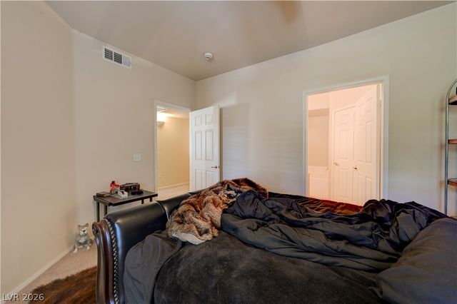 10001 Peace Way 2356, Las Vegas, NV 89147