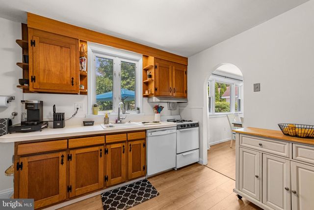 412 WOODBINE AVE, Feasterville Trevose, PA 19053
