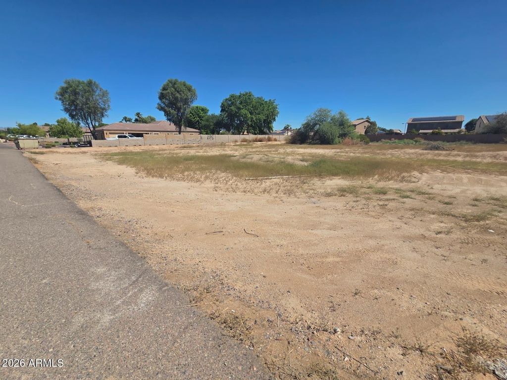 xxx S 257th Drive -, Buckeye, AZ 85326 — photo 2