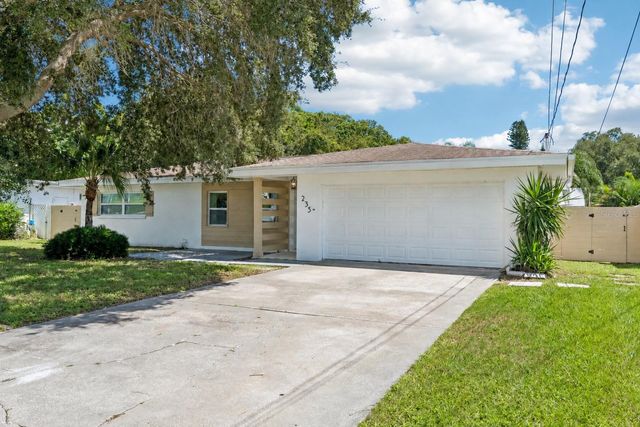 235 OVERBROOK DRIVE E, Largo, FL 33770