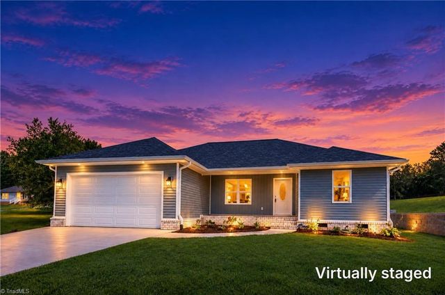 5705 MARSHALLGATE Drive, Winston-salem, NC 27105