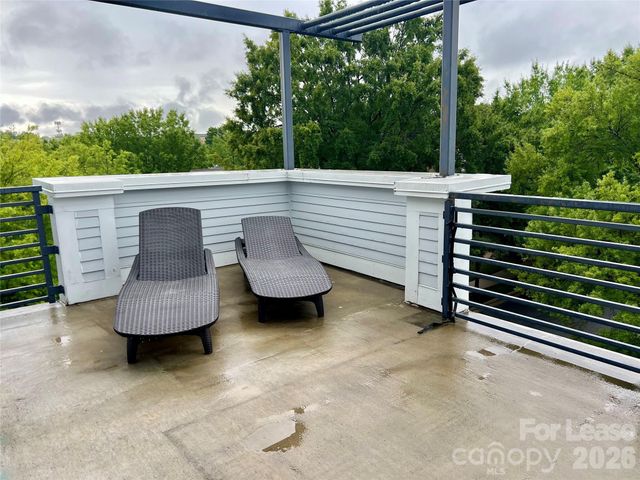 663 E 10th Street, Charlotte, NC 28202