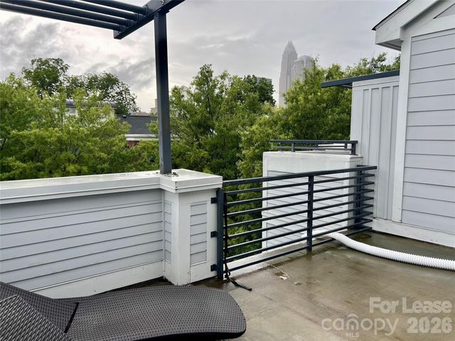 663 E 10th Street, Charlotte, NC 28202