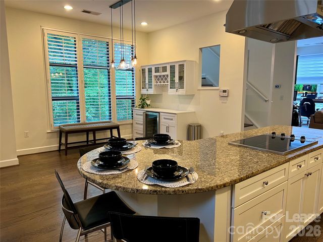 663 E 10th Street, Charlotte, NC 28202