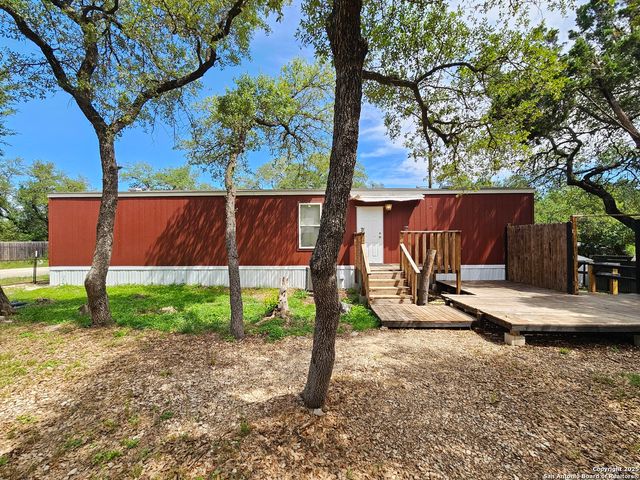 474 Foresthill, Canyon Lake, TX 78133