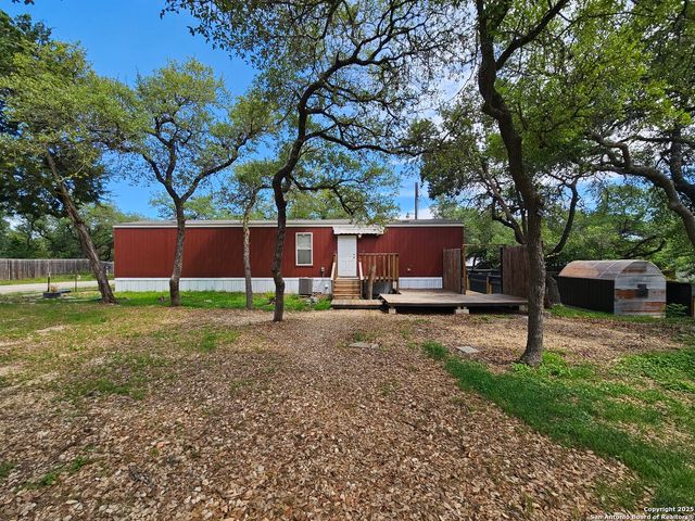 474 Foresthill, Canyon Lake, TX 78133