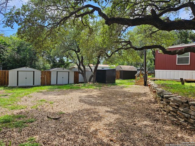 474 Foresthill, Canyon Lake, TX 78133