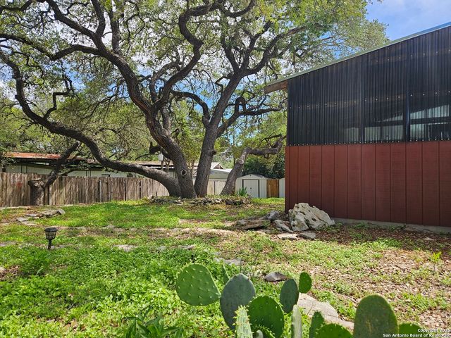 474 Foresthill, Canyon Lake, TX 78133