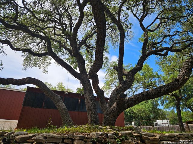 474 Foresthill, Canyon Lake, TX 78133